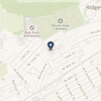 Dukes Memorial Hospital on map